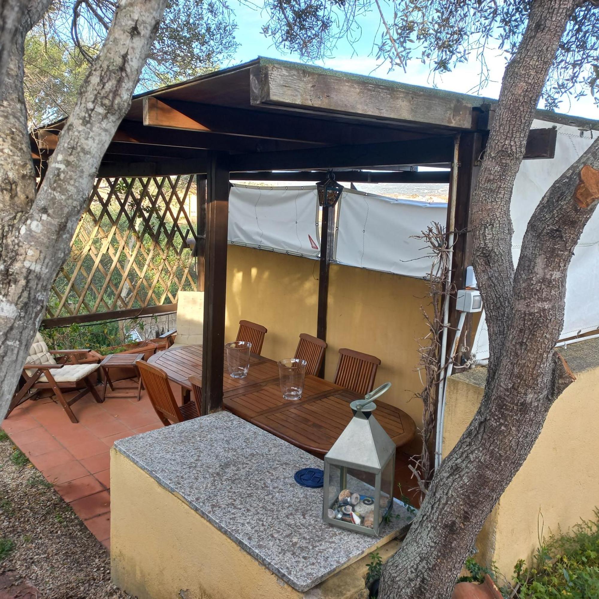 Villa Graziella La Maddalena  Exteriör bild